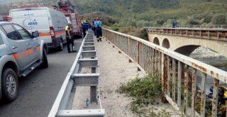 Kimyasal Yüklü Tanker Çaya Uçtu: 1 Ölü