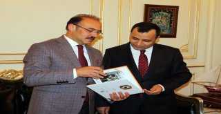 Aym Başkanı Arslan, Yozgat Valisini Makamında Ziyaret Etti