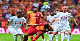 Uefa Şampiyonlar Ligi: Galatasaray: 1 - Lokomotiv Moskova: 0 (İlk Yarı)