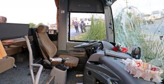 Rus Turistleri Taşıyan Midibüse Tır Çarptı: 11İ Turist 13 Yaralı