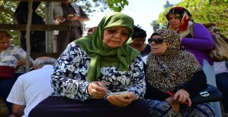 Adanada 5 Bin Kişiye Aşura Dağıtıldı