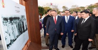 Taksim Meydanında 30 Ağustos Zafer Bayramı Sergisine Büyük İlgi