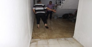 Nusaybinde Kanalizasyon Borusu Patladı Evleri Su Bastı