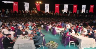 Beykozda 17 Çift Teknede Dünya Evine Girdi