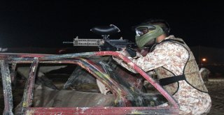 Van Gölü Manzaralı Paintball Rüzgarı