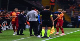 Spor Toto Süper Lig: Galatasaray: 0 - Bursaspor: 0 (İlk Yarı)