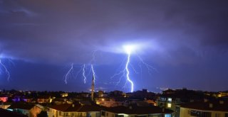 Gökyüzünde Görsel Şölen