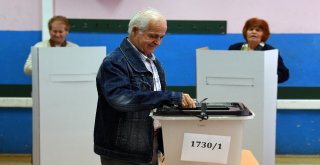 Makedonya, Referandum İçin Sandık Başında