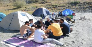 (Özel Haber) Nemrut Krater Gölünde Kamp Heyecanı