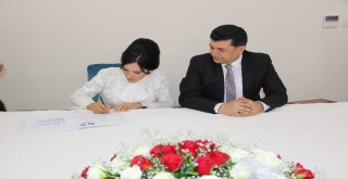 Aile Müdürü Bozçelik Dünya Evine Girdi