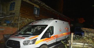 Tosyada Çıkan Yangında 8 Ev Tamamen Yandı