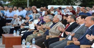 Erzincan Belediyesinden Vatandaşlara Aşure İkramı