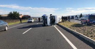 Öğrenci Servisi Devrildi: 18 Yaralı