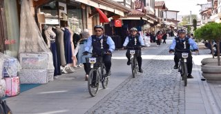 Konyada Bisikletli Zabıtalar Görevde
