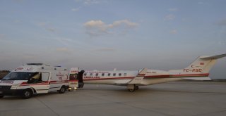 Ambulans Uçak Rüzgar Bebek İçin Havalandı