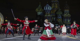 Putinden İlginç Düğün Hediyesi