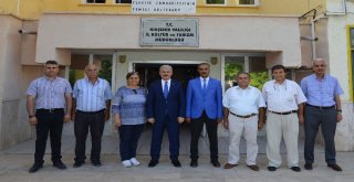 Vali Akın,  Kültür Ve Turizm Müdürlüğünde İncelemelerde Bulundu