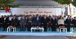 Batmanda 30 Ağustos Zafer Bayramı Coşkuyla Kutlandı