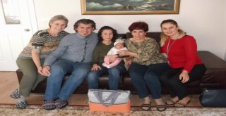 Kuşadasında Dünyaya Gelen 442 Bebeğe Hoş Geldin Ziyareti