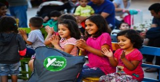 Çocuklar Hem Eğleniyor Hem Öğreniyor