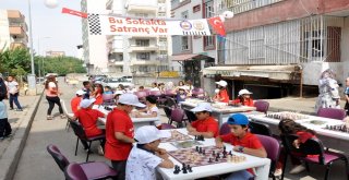 Sokak, ‘Satranç İçin Kapatıldı