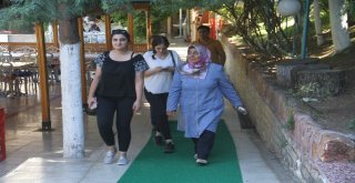 Dünyanın En Genç Şelalesi 400 Bin Misafire Ev Sahipliği Yapıyor