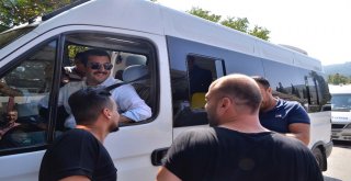 Belediye Başkanı Şoför Oldu, Ücretsiz Yolcu Taşıdı