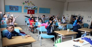 Cumhuriyet Üniversitesi Vakfı Okullarında İlkokula Yeni Başlayan Öğrencilerin Oryantasyon Eğitimi Başladı.