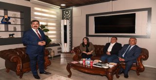 Sarıeroğlundan Muş Belediyesine Ziyaret
