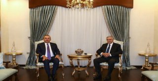 Çavuşoğlu, Mustafa Akıncı İle Görüştü