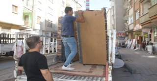 Öğrenciler Geldi, İkinci El Eşya Satan Esnafların Yüzü Güldü