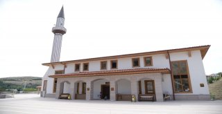 Pursaklardaki Şehitlik Camii İbadete Açıldı