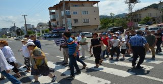 Fatsadaki Dolunay Kavşağında Eylem