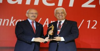 Kılıçdaroğlundan Muğlaya Ödül