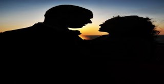 Dijital Romantizm Araştırması