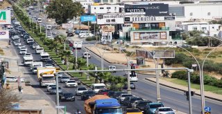 Tatilciler Bodruma Akın Akın Gelmeye Başladı