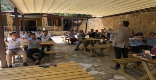 Tomara Şelalesinde Çalışanlara Kaliteli Hizmet Eğitimi Verildi