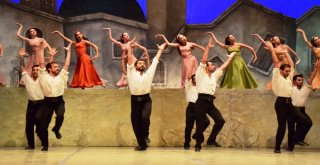 16. Uluslararası Bodrum Bale Festivali “Zorba İle Başladı