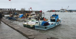 Karadenizde Dalga Boyu 5 Metreyi Buldu