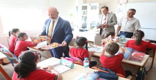 Başkan Çolakbayrakdarın Okul Ziyaretleri Sürüyor