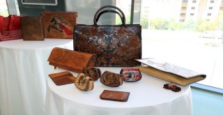 Kadınlar Hünerlerini Deriye  İşliyor