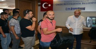 Başkandan Asker Yolcularına Jest