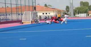 U18 Hokey Şampiyonasında Ukrayna Birinci Oldu