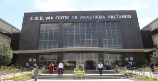 Vanda 4Üncü Kattan Düşen Çocuk Hayata Tutundu