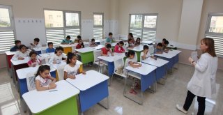 Bilgi Evlerinde Anne-Babalar İçin Eğitim Dönemi Başlıyor