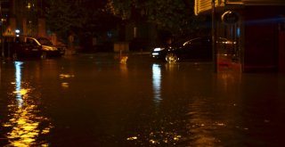 Tekirdağda Şiddetli Yağış Sokakları Göle Çevirdi