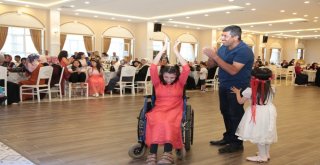 Engelli Genç Kızların Gelinlik Hayali Gerçek Oldu