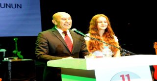 Seferihisarda Muhteşem Kutlama