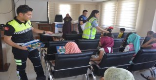 Polislerden Çocuklara Eğitim