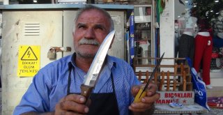 (Özel) Kurban Bıçakları Bileniyor